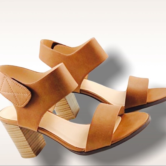 Restock Soda Cognac Brown Stacked Wood Heel SANDAL - Picture 2 of 9